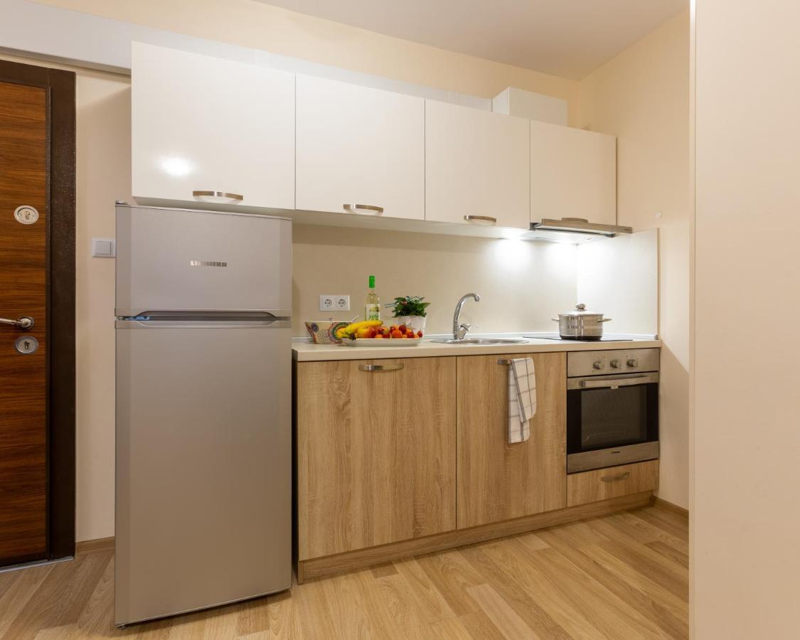 Apartments Flora Burgas Exterior foto
